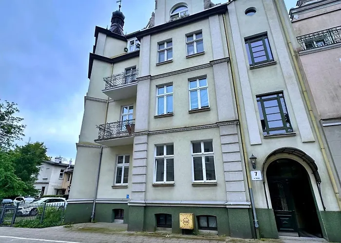 Apartment Yonekawa Rooftop Sopot, 140 M Beach, 600 M Monte Cassino Sopot